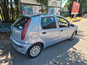 Fiat Punto anno 2005
