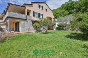 4 LOCALI A FOSDINOVO