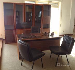 Scrivania executive design Luigi Sormani, anni '70