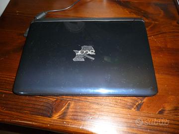 PC con schermo 10 pollici marca ACER