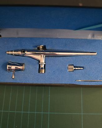 Titolo:
Aerografo professionale Iwata HP-SB Japan 