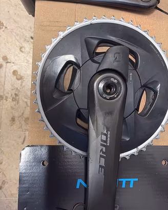 Gruppo SRAM Force AXS 12v disc 2x12 elettronico