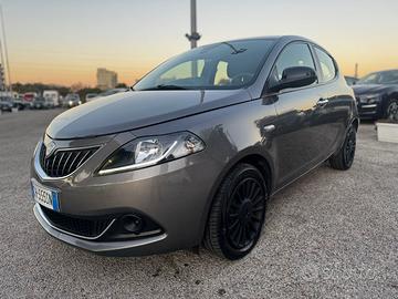 LANCIA Ypsilon 1.0 FireFly 5p.S&S Hybrid Silver