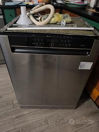 lavastoviglie Whirlpool 