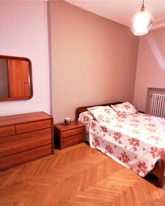 Camera da letto anni 70-80