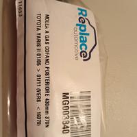 molle cofano Toyota Yaris