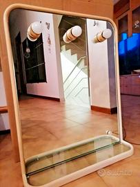specchio bagno vintage in metallo