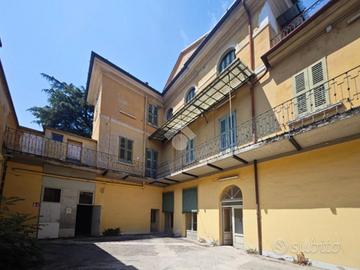 COMPLESSO A BRESCIA