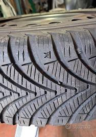 AYGO - C1 - 107  2 Gomme 4 Stagioni