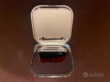 Avon Compact Mirror Power Bank