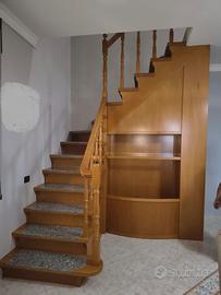 Scala in legno