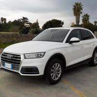 AUDI Q5 40 TDI quattro S tronic