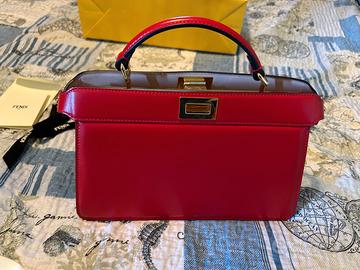Borsa FENDI Peekaboo iseuu