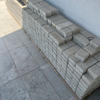 MATTONI AUTOBLOCCANTI