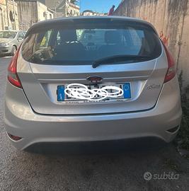 Ford fiesta 5 porte