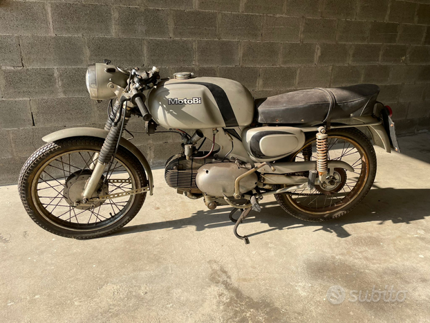 Moto storica vintage MOTOBI IS 125 anno 1962