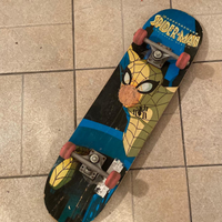 Monopattino spiderman