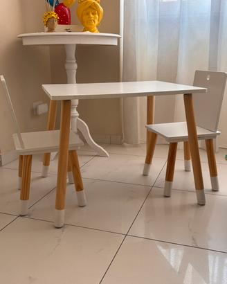 Tavolo e sedie Bambini