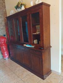 Credenza in arte povera