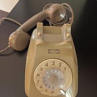 Vecchio telefono