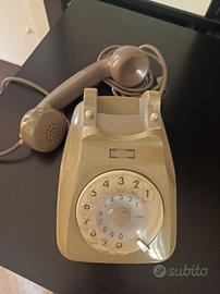 Vecchio telefono