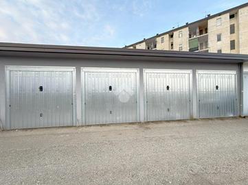 AUTORIMESSA A ROMANO CANAVESE