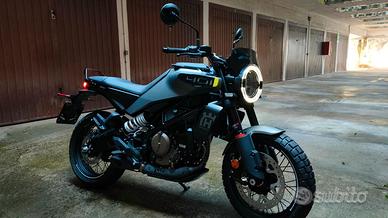 Husqvarna Svartpilen 401 - 2024