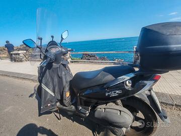 scooter Sym 200