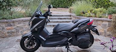 Yamaha X-max 