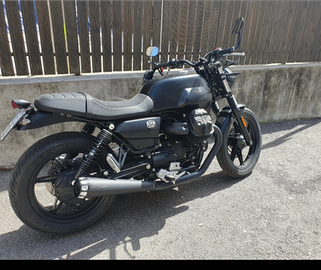 Moto Guzzi V7