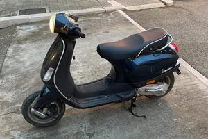 Vespa 50