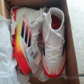 Scarpe da calcio adidas nuove 