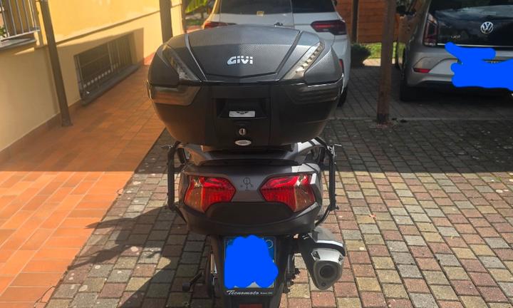 Suzuki Burgman 650 - 2021