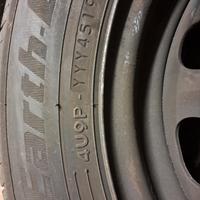  4 gomme + 4 cerchi 175/65/14/82T  