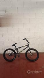 Bicicletta BMX