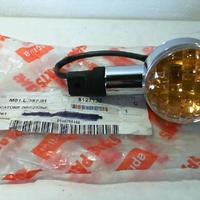 FRECCIA ANT.SX SCARABEO APRILIA COD 8127132