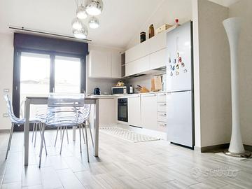 Trivano pari al nuovo due p.auto ultimo piano