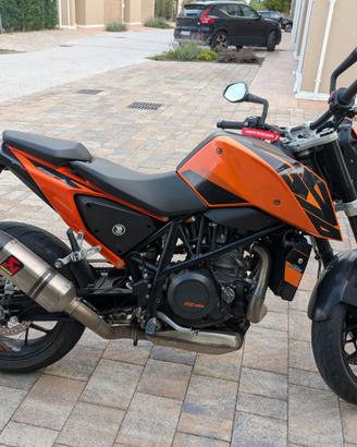 KTM Duke 690