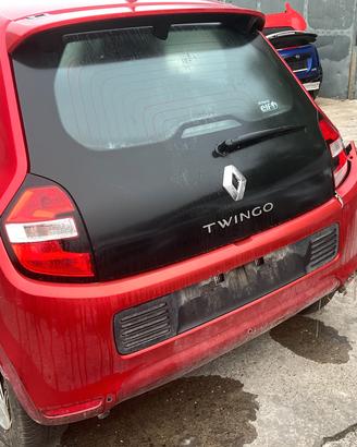 POSTERIORE TWINGO 2017 PER RICAMBI