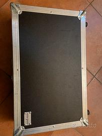 Flight Case pinknoise