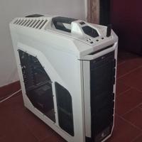 PC da gaming + monitor + periferiche