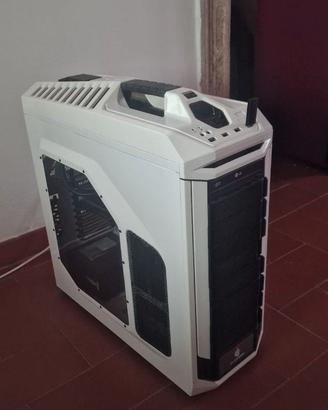 PC da gaming + monitor + periferiche
