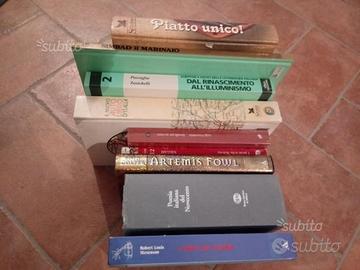 Libri vari in blocco