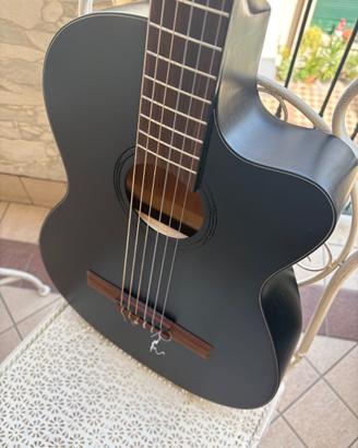 Chitarra Classica Harley Benton CG 400 CE
