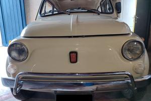 Fiat 500 d’epoca del 1972