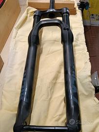 Rockshox Lyric 29 160mm