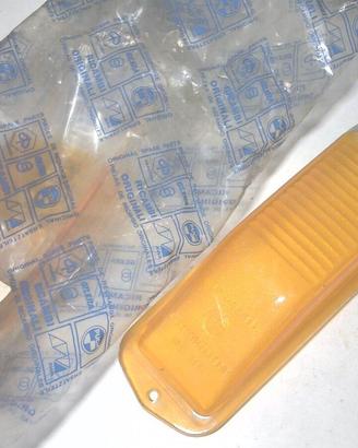 VETRO FRECCIA ANTERIORE SX. O DX. APE 350-400-450-