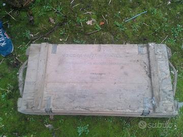 Cassa munizioni in legno del 1957