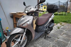 suzuki sixteen 150 2010
