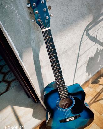 Chitarra acustica 3rd Ave con custodia e accessori